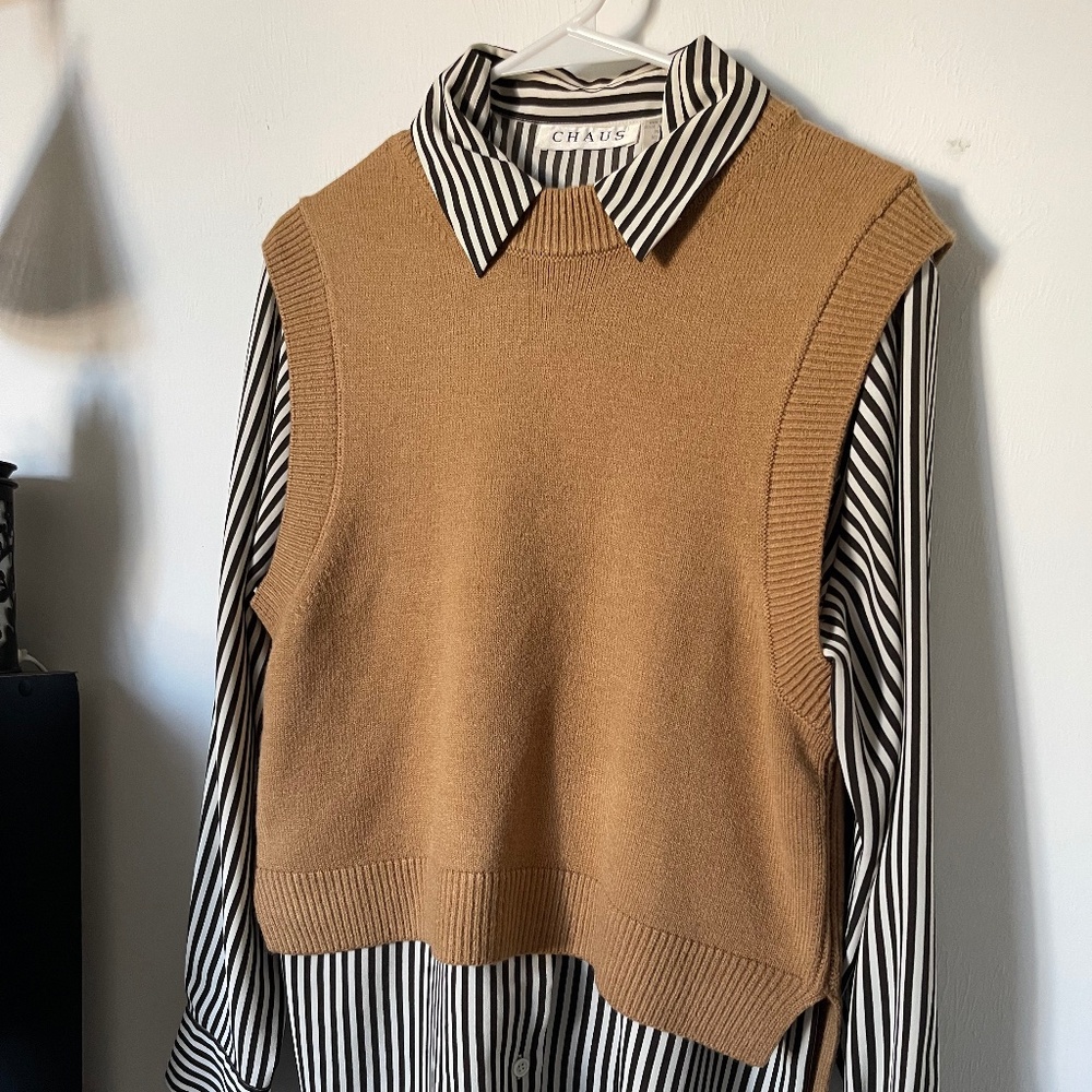 French Connection Camel Knit Sweater Vest | Minimalist Luxe | Grandpa Core | L